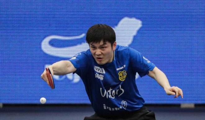 萨克拉门托国王训练开放日，关键时刻更衣室发声引欢呼，德甲在即，团队化学反应显著的简单介绍