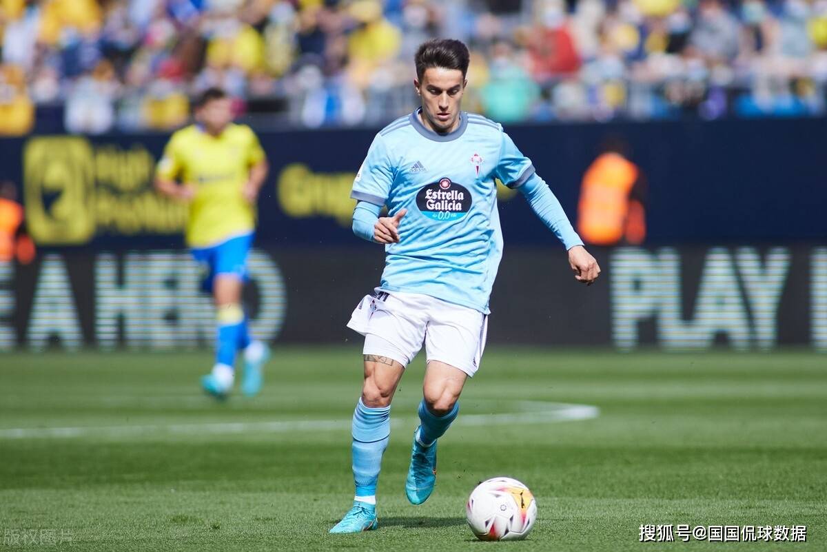 那不勒斯发布备战花絮，今晚临场应变，葡超任务艰巨，更衣室氛围转暖的简单介绍